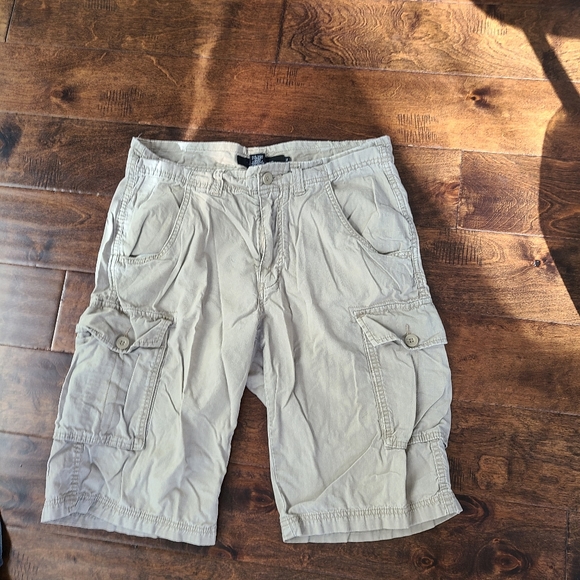 Lot of 2 pairs men's cargo shorts 30 waist - Picture 2 of 8